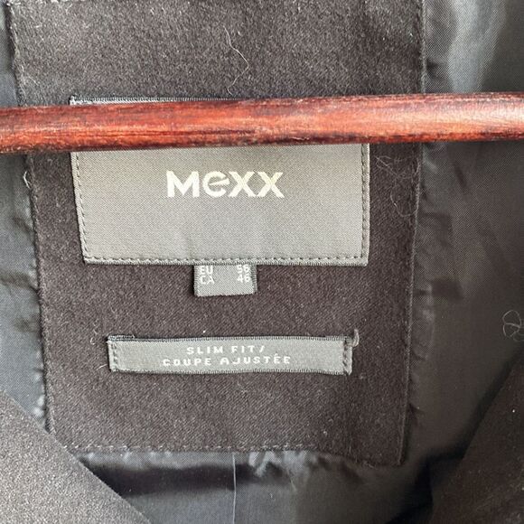 Beautiful Mexx coat - Picture 3 of 5